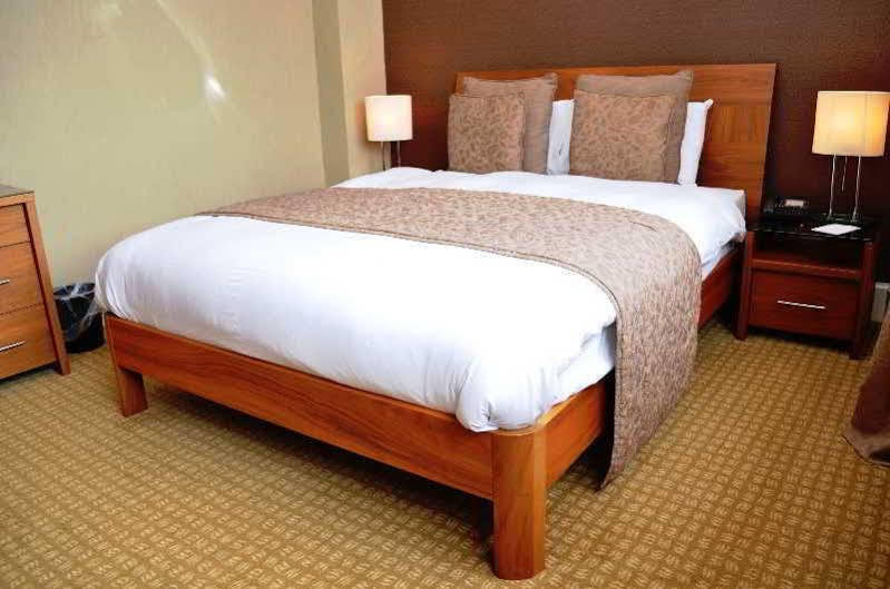 Royal Hotel Cumnock Eksteriør billede