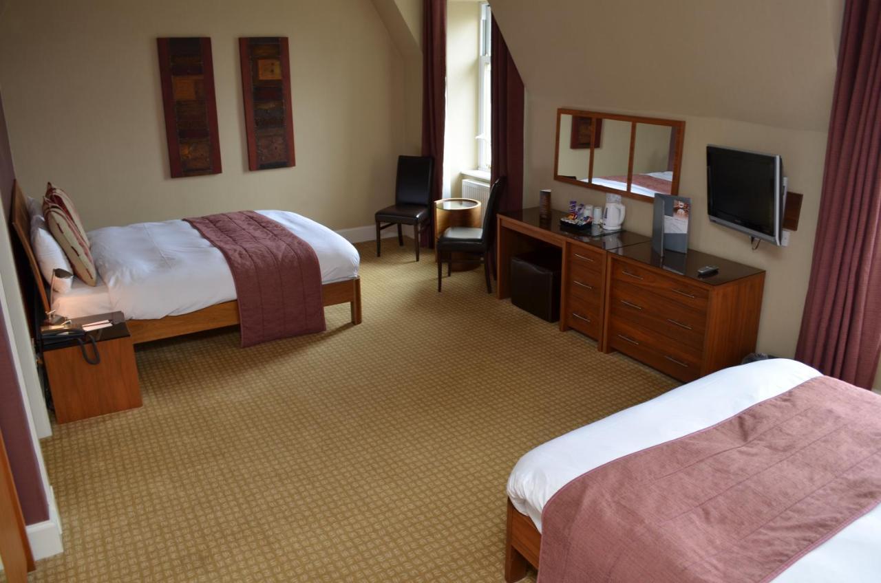Royal Hotel Cumnock Eksteriør billede